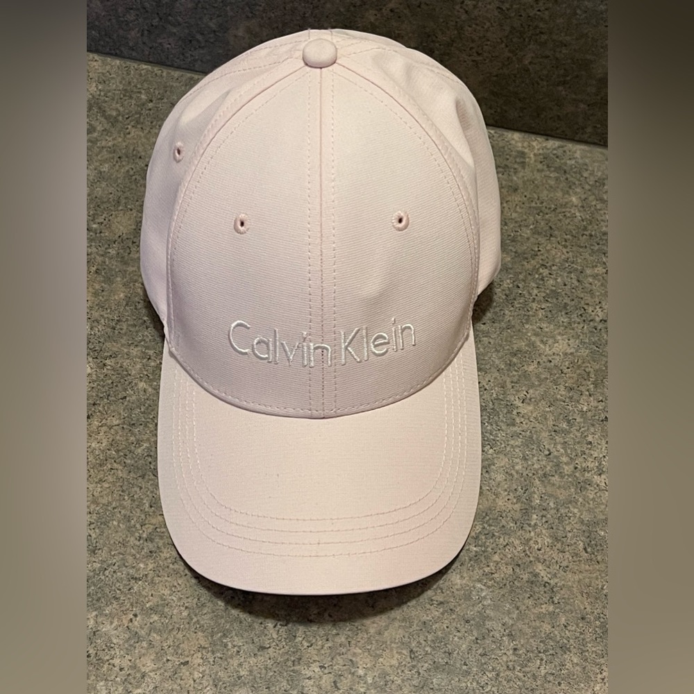 Calvin Klein cap 🧢